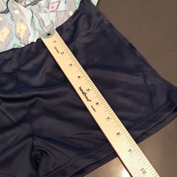 Crown & Ivy Kids Navy with Colorful Print Skort - Picture 9 of 9